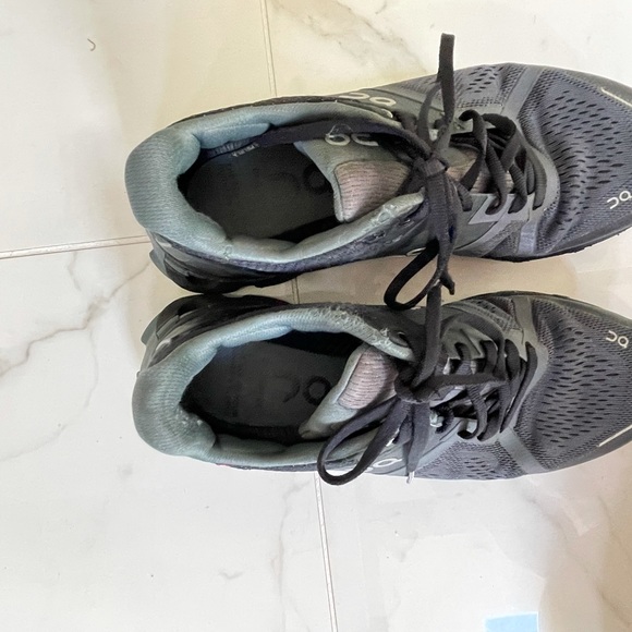 On Running Cloudace Graphite Wash/Navy size 6 - Picture 7 of 14